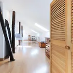 Sunny Attic Loft By Homing